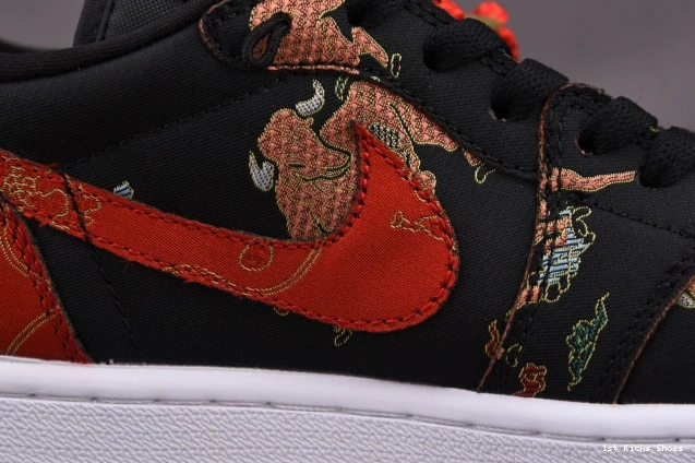 1st Kicks Low Jordan OG New Chinese 1 Year DD2233-001 0626
